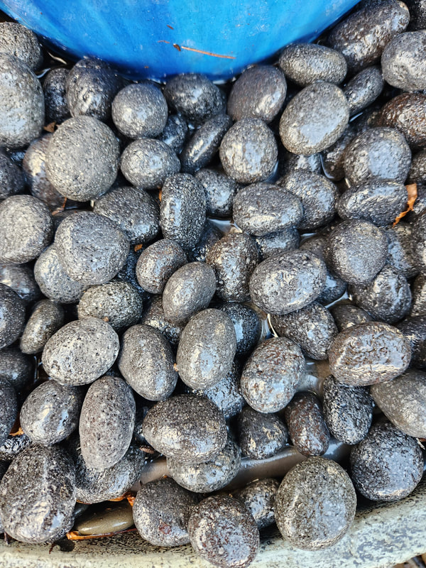 Lava Pebbles