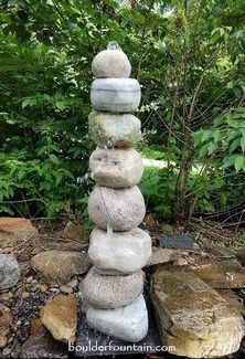 Illinois Stacked Pebble Fountain