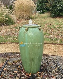 Small Venetian Irish Moss Jar Fountain